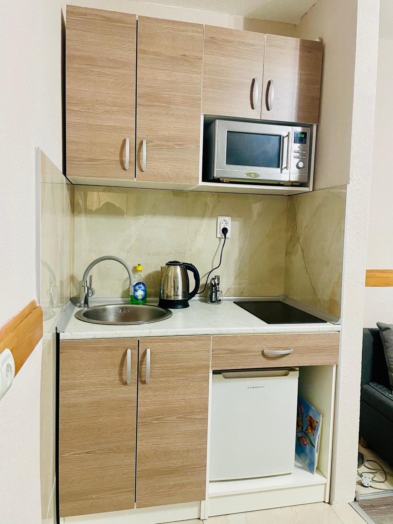 T&N Studio-Center-Free Parking,Ac,Train-Bus Station Sarajevo Luaran gambar
