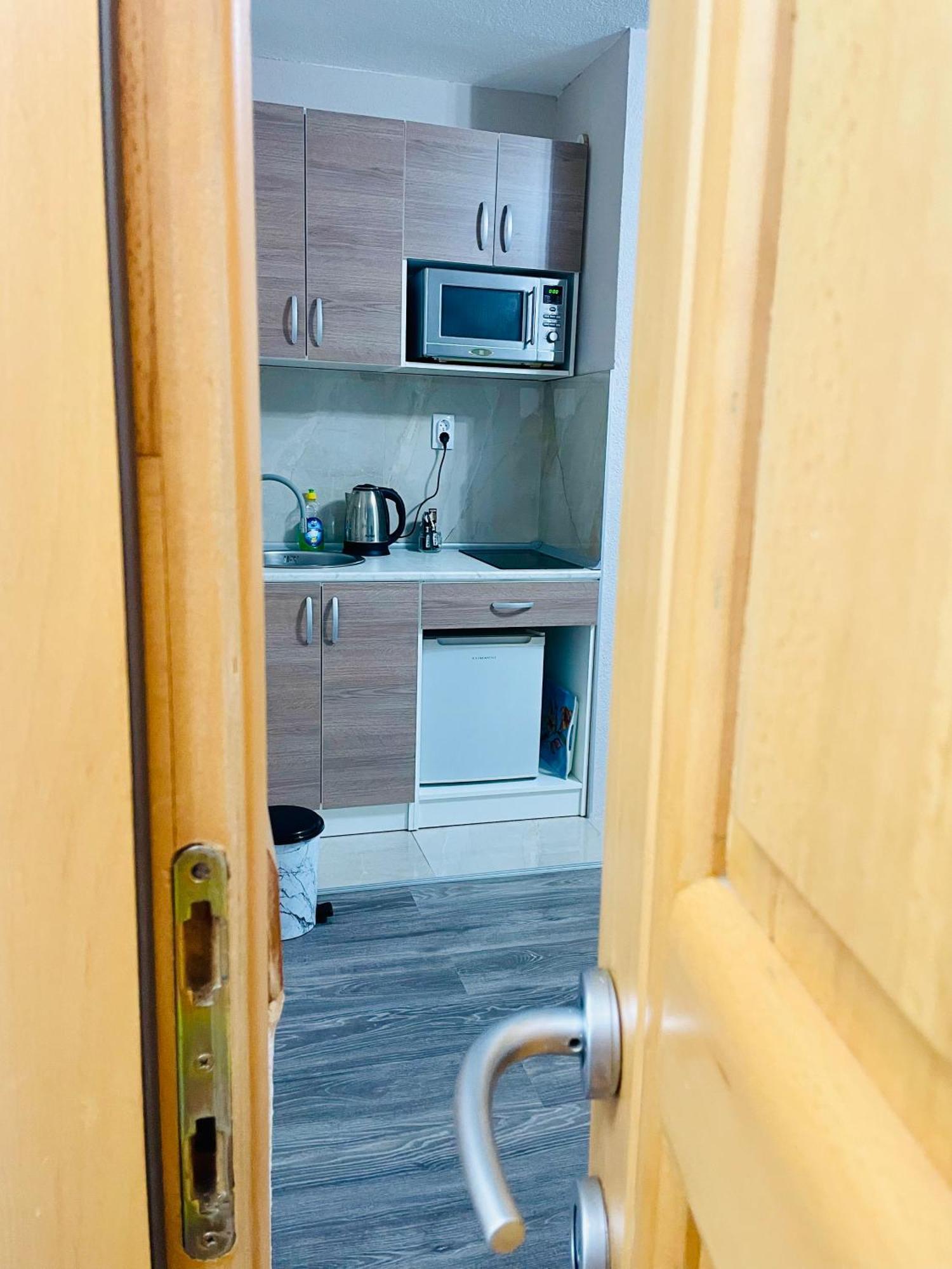 T&N Studio-Center-Free Parking,Ac,Train-Bus Station Sarajevo Luaran gambar