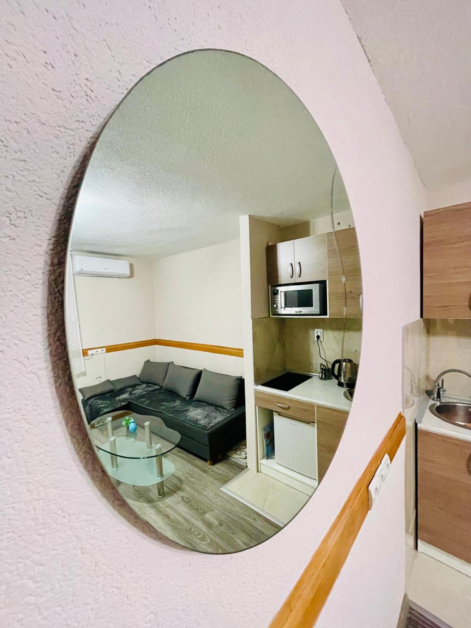 T&N Studio-Center-Free Parking,Ac,Train-Bus Station Sarajevo Luaran gambar